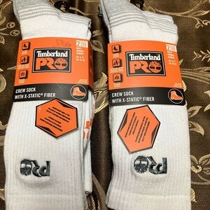 2 packs of brand new never been worn Timberland work socks. Great for boots.